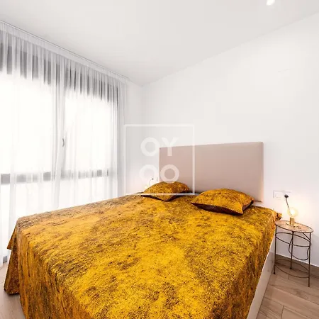 Laguna Ground-floor Garden Suite, With Two Private Terraces, By Oyoostays *